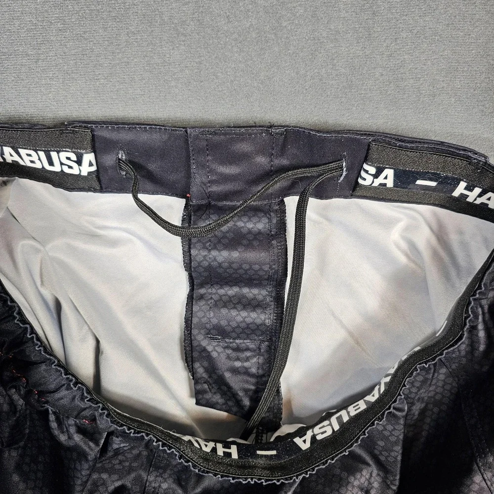 Hayabusa Shorts Mens Small Black Camo MMA Grappling Training Elastic Drawstring